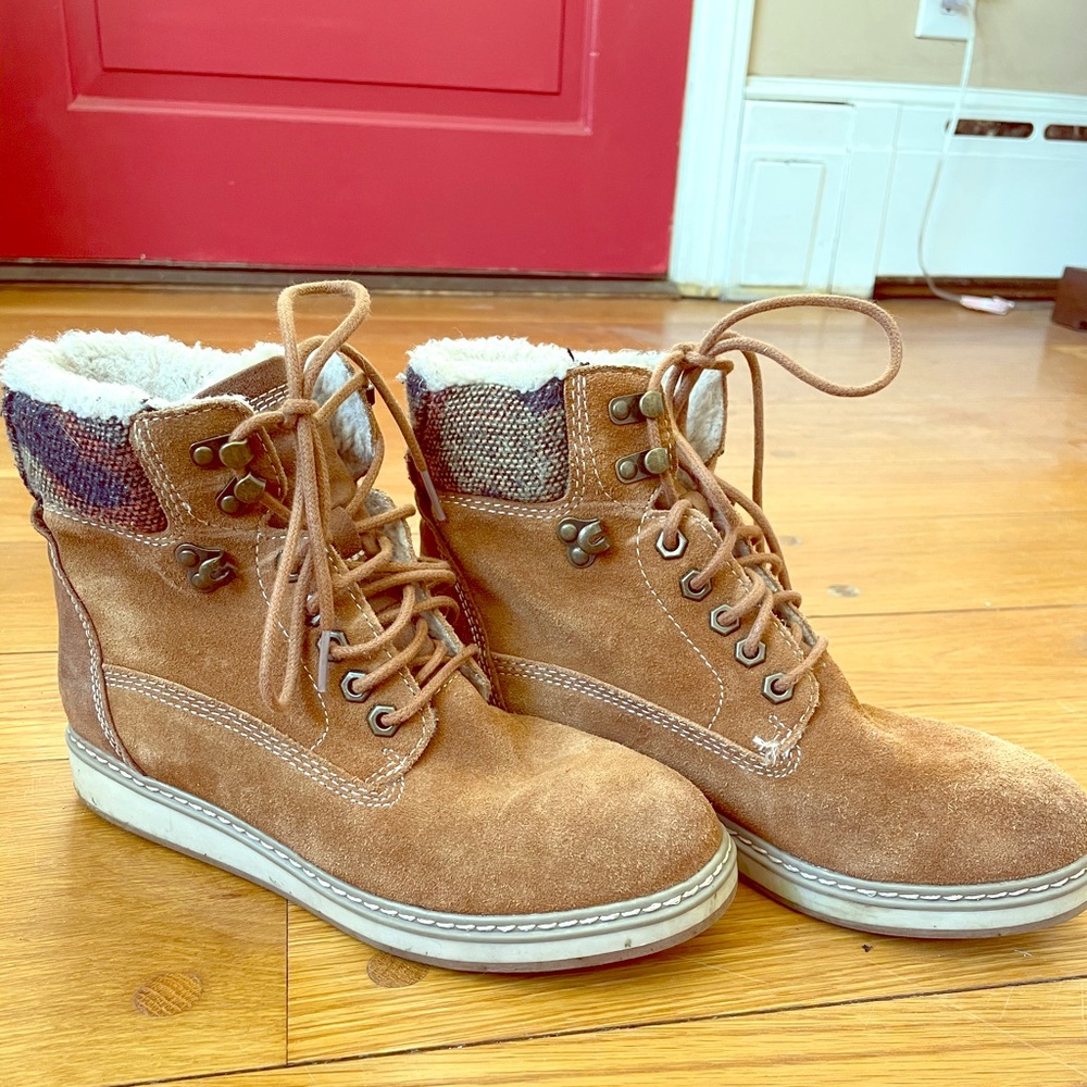 White Mountain Winter Boots